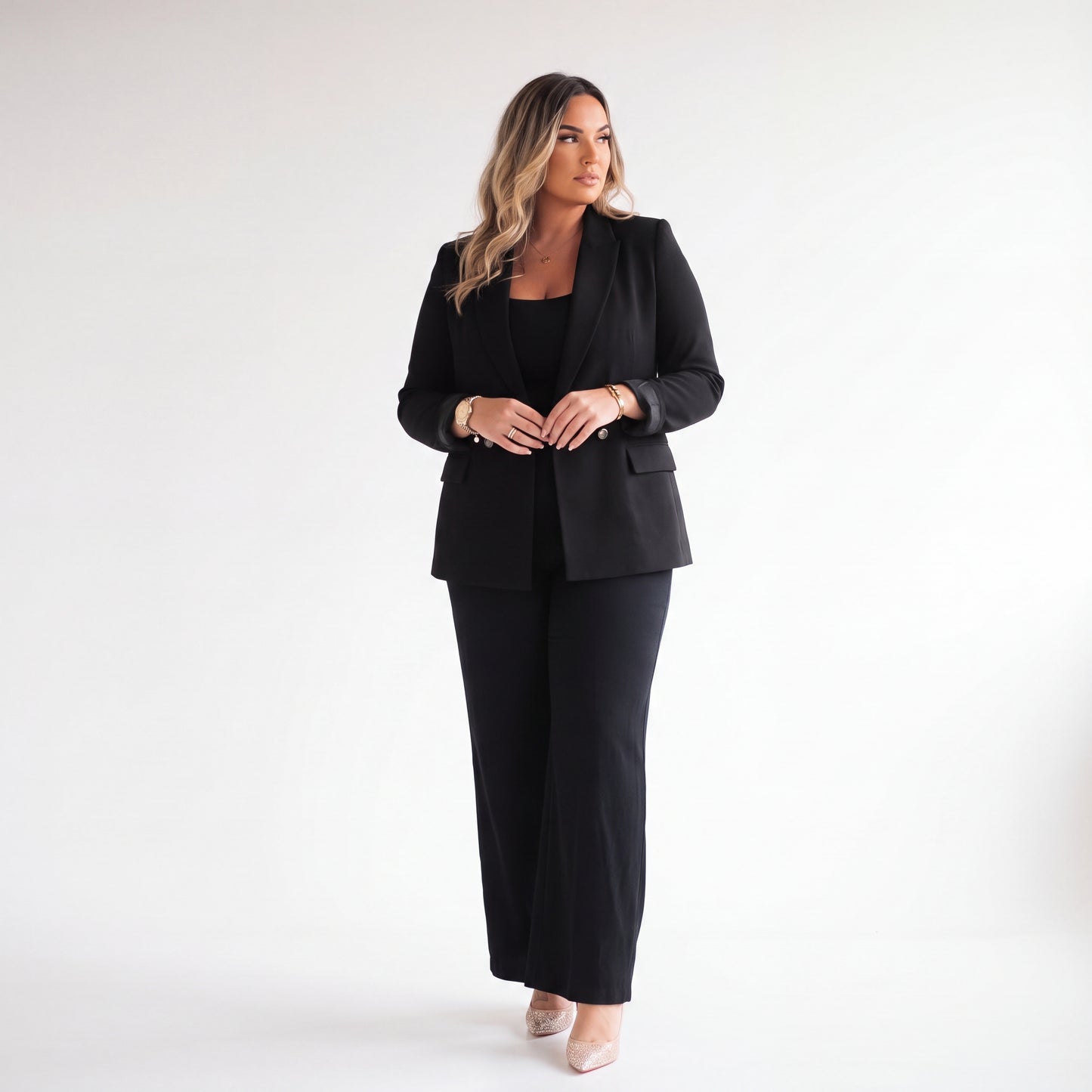 Blazer ejecutiva elegante con botón Carey
