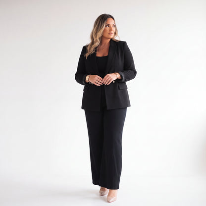 Blazer ejecutiva elegante con botón Carey