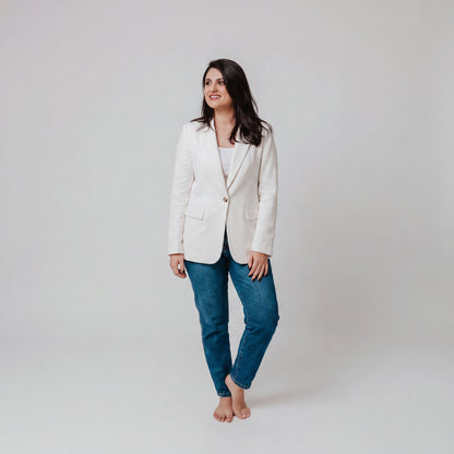 Blazer ejecutiva elegante con botón Carey